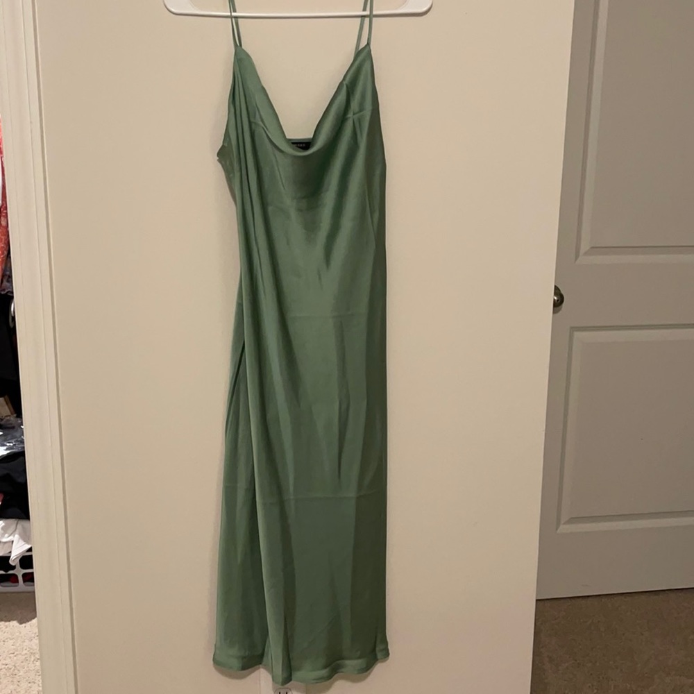 NISLA PROWANT Green satin dress